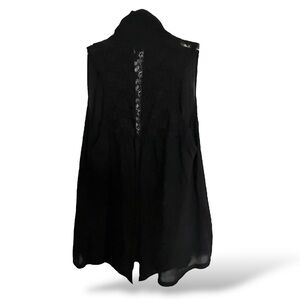 Forever 21 Black Floral Lace See-Thru Back & Open Front Draped Vest Perfect NWOT